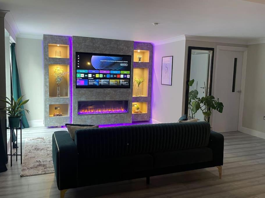 The Exclusive Jacuzzi Apartment Birmingam Exterior foto
